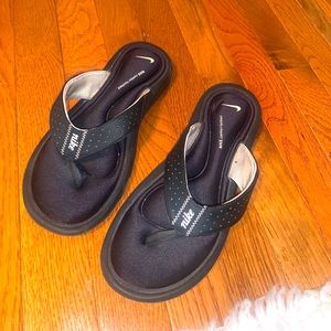 Nike Comfort Flip Flops